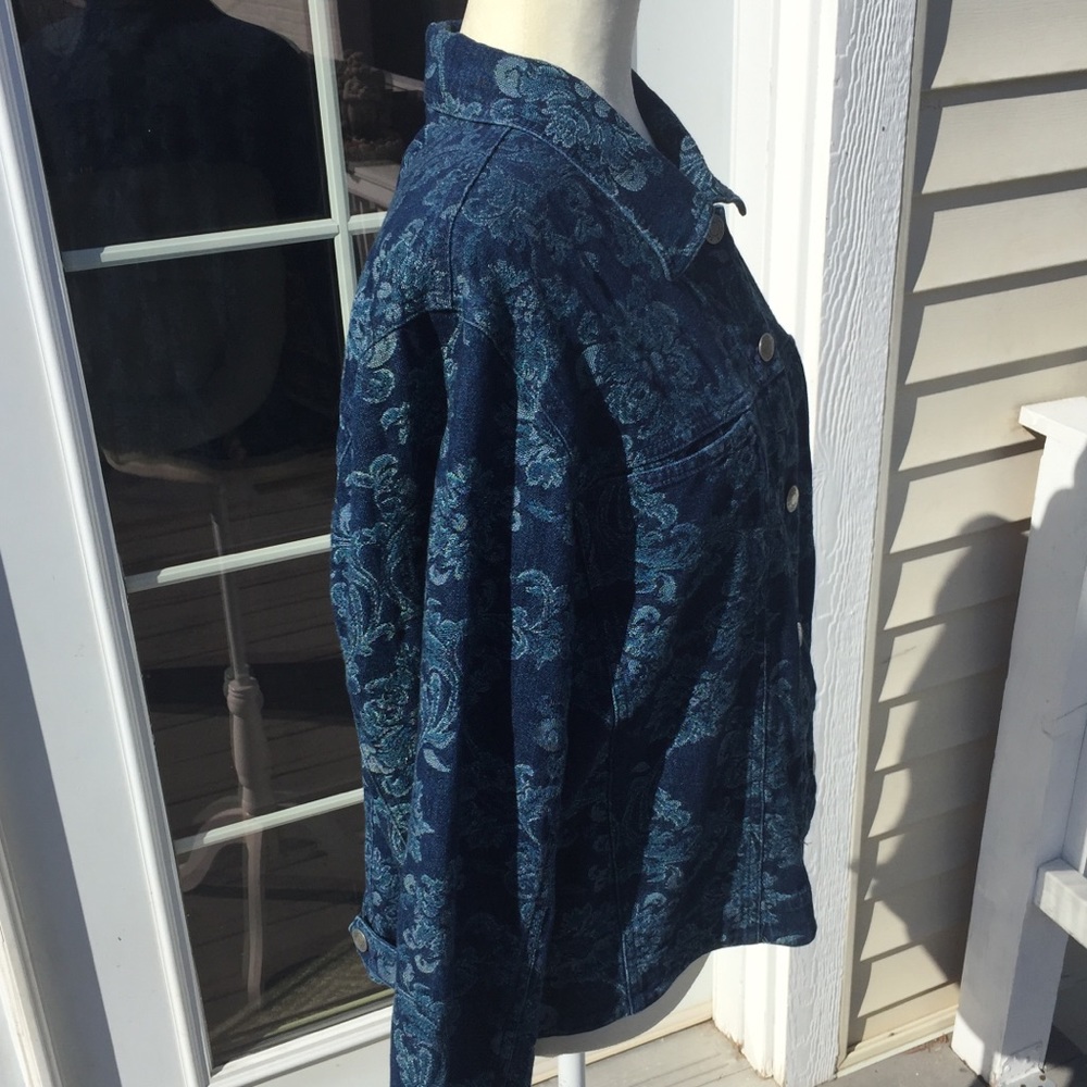 Chico’s Cotton Jacket. size 2 - Picture 7 of 9